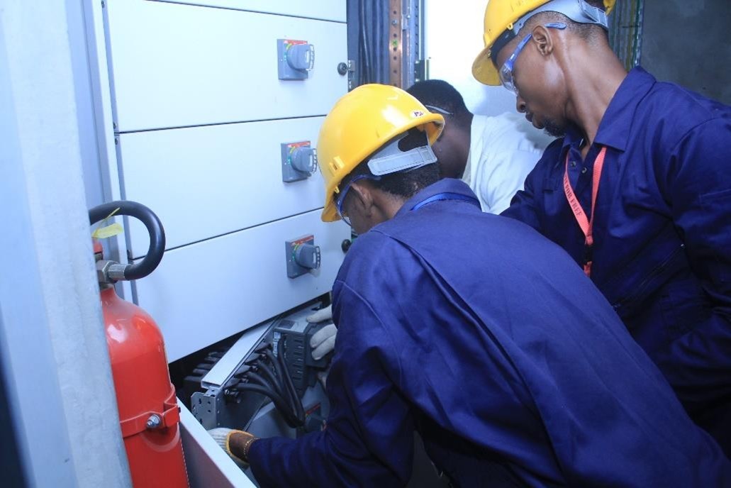 Level 3 Diploma in Engineering - Electrical and Electronic Engineering